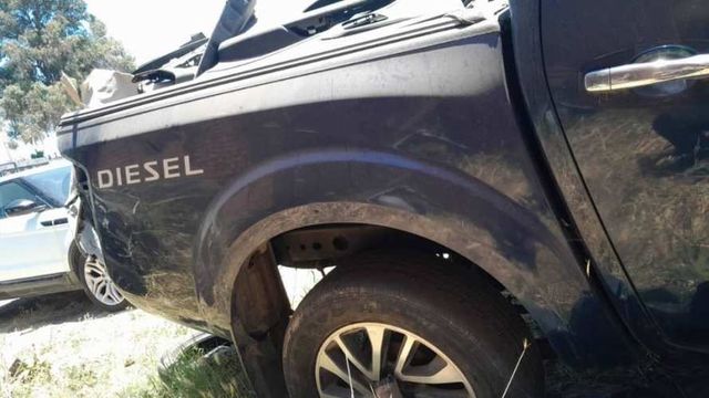 Nissan np 300 año18