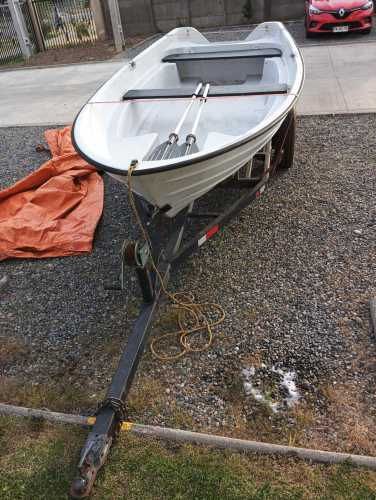 Vendo Bote, Motor y Carro de arrastre