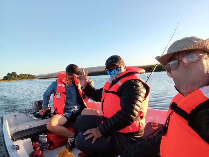 Vendo Bote, Motor y Carro de arrastre