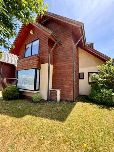 Oferta!!! Vende Casa Valle de Mirasur, cerca de todo.