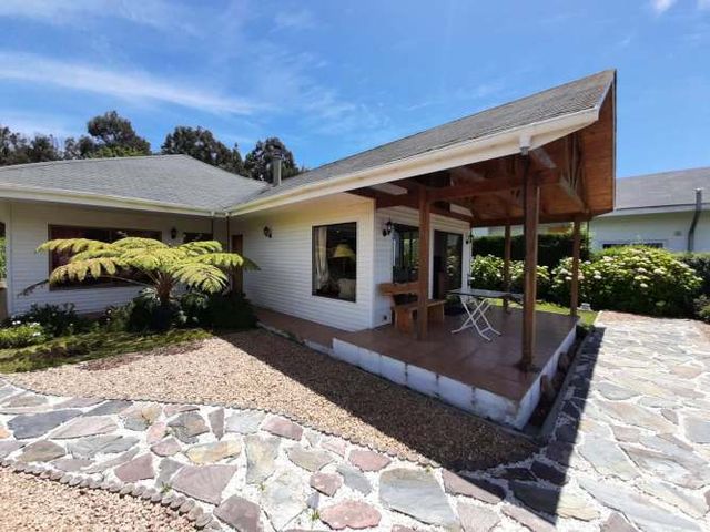 Còmoda casa con vista al mar