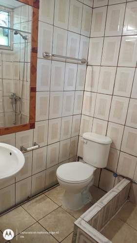 Habitación con baño independiente