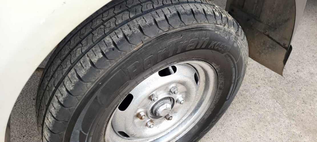 Camioneta kia frontier