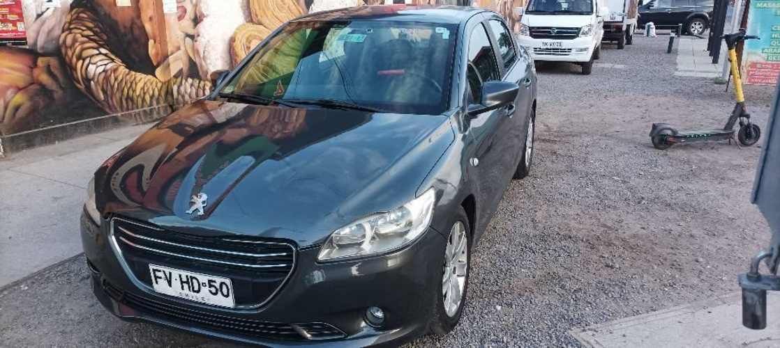 Peugeot 301 Diesel año 2013