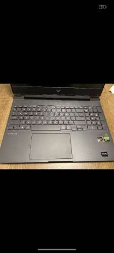 Se vende HP VICTUS 15