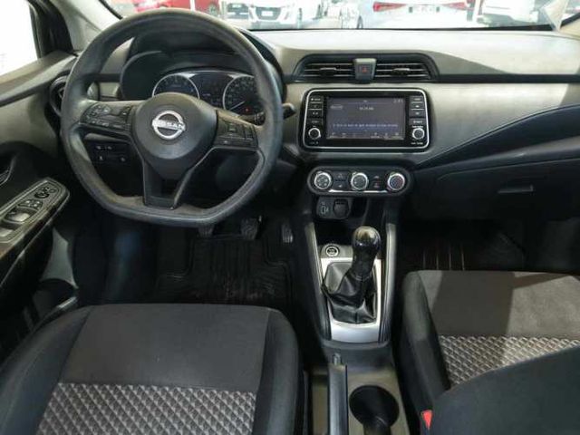 Nissan Versa 2023 Versa Mt 1.6