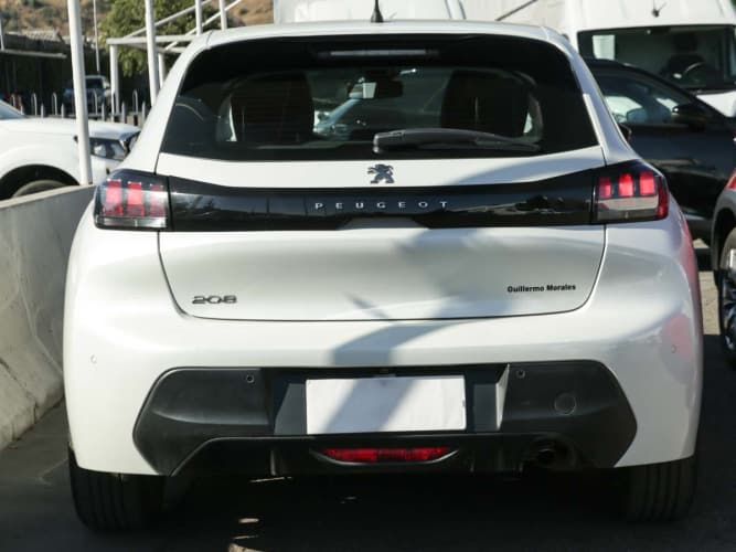 Peugeot  Active 1.2 Aut