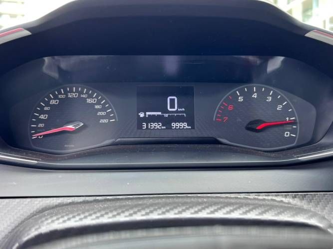 PEUGEOT 208 PURETECH  MT 1.2 2023