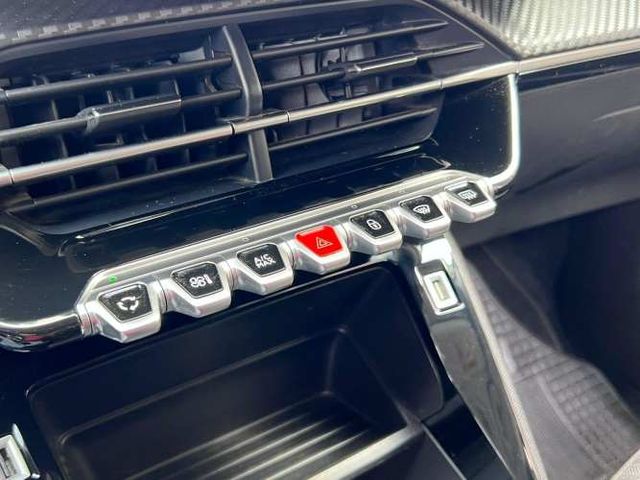 PEUGEOT 208 PURETECH  MT 1.2 2023