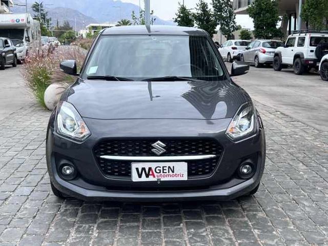 SUZUKI SWIFT GLX PLUS 1.2 MT 2023