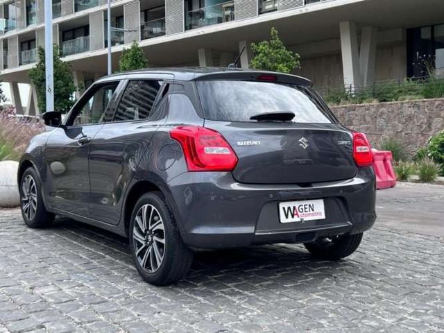 SUZUKI SWIFT GLX PLUS 1.2 MT 2023