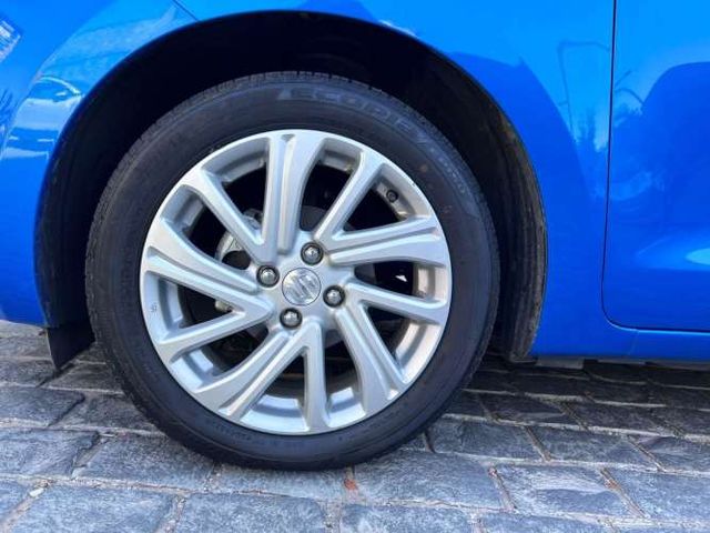 SUZUKI SWIFT HÍBRIDO 1.2 MT 2023