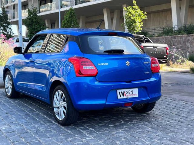 SUZUKI SWIFT HÍBRIDO 1.2 MT 2023