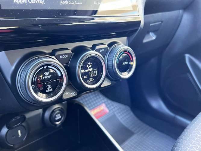 SUZUKI SWIFT HÍBRIDO 1.2 MT 2023