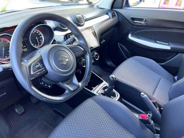 SUZUKI SWIFT HÍBRIDO 1.2 MT 2023