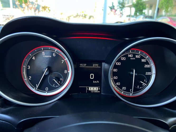 SUZUKI SWIFT HÍBRIDO 1.2 MT 2023