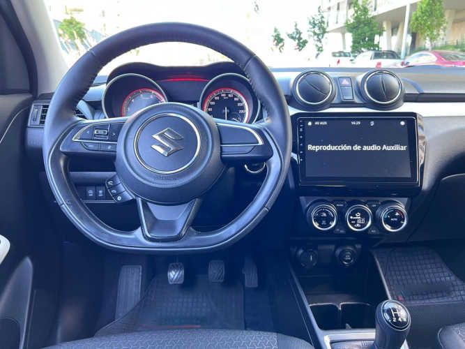 SUZUKI SWIFT HÍBRIDO 1.2 MT 2023