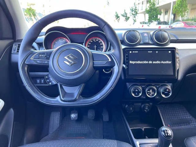 SUZUKI SWIFT HÍBRIDO 1.2 MT 2023