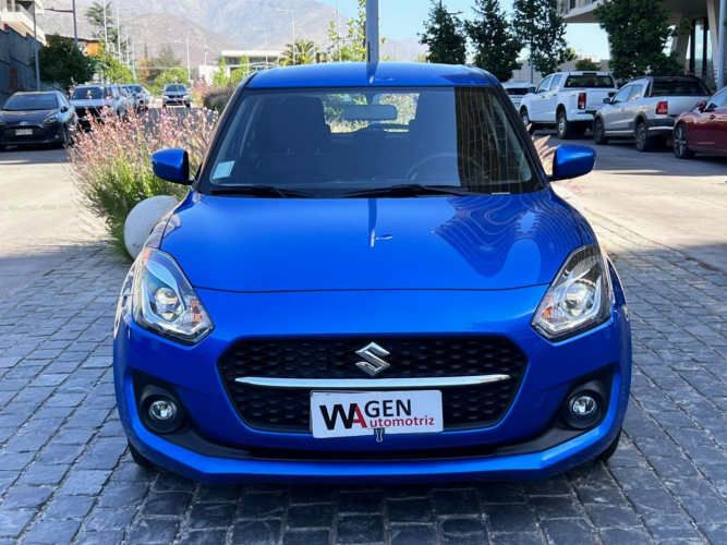 SUZUKI SWIFT HÍBRIDO 1.2 MT 2023