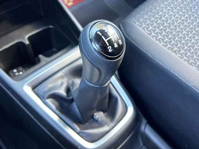 SUZUKI SWIFT HÍBRIDO 1.2 MT 2023