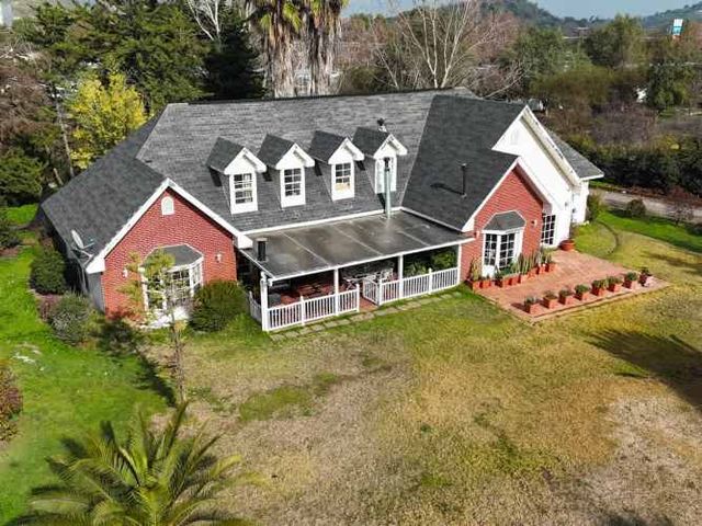 CASA condominio polo manquehue II