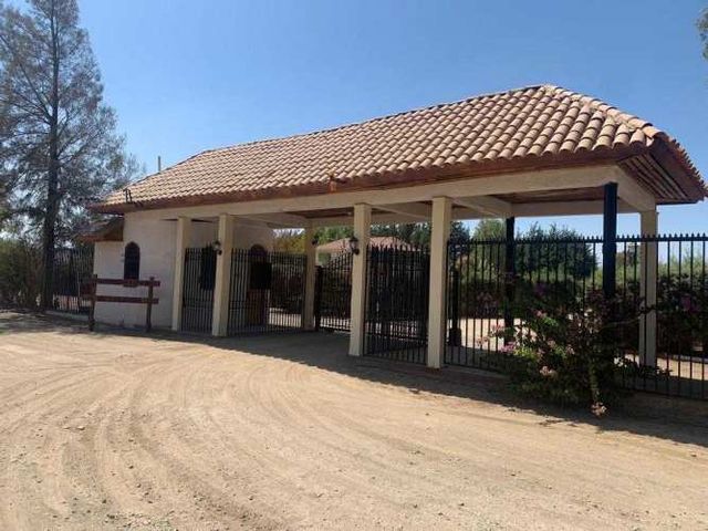 Parcela en Condominio El Tranque, Tiltil (134334)