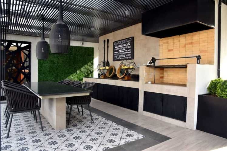 DEPARTAMENTO Eleuterio Ramiez 730