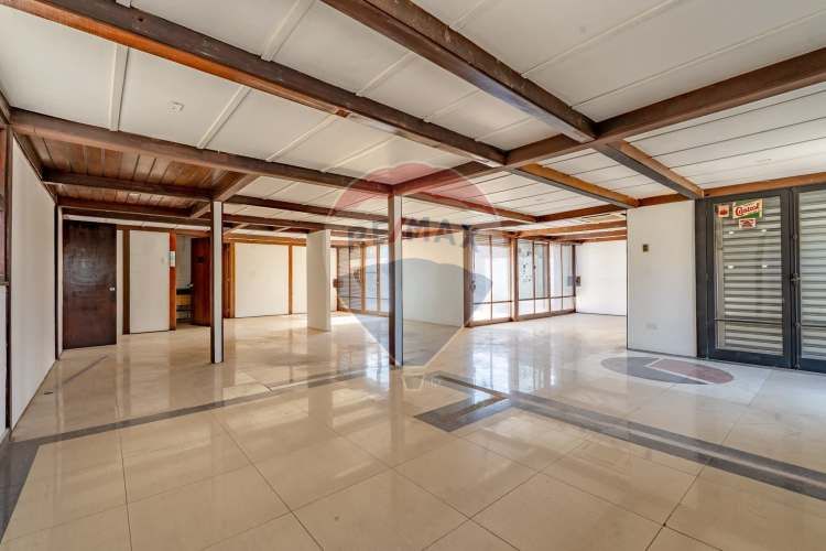 Local comercial 192m2 const 635m2 terreno