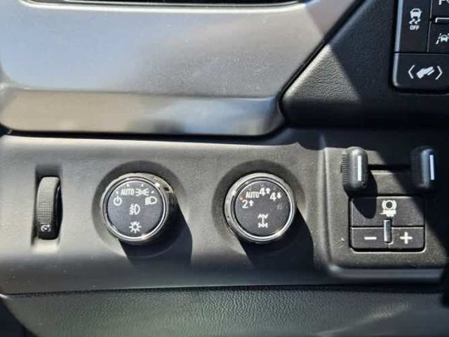 Chevrolet Tahoe Z71 At 4x4 2021