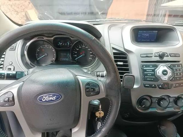 Ford Ranger XLT unico dueño