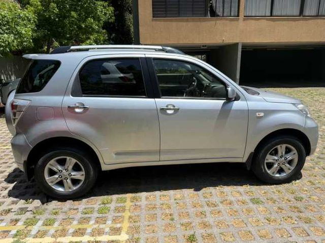 Se vende Toyota Rush km