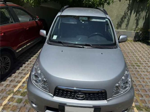 Se vende Toyota Rush km
