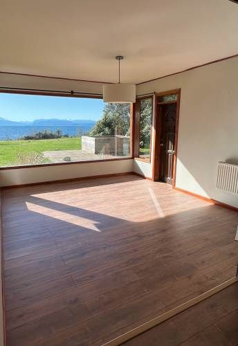 CASA EN SECTOR MOLINO VIEJO 5D/4B C/VISTA LAGO Y VOLCANES