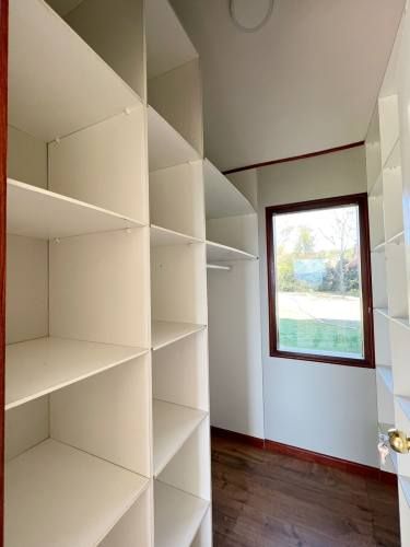 CASA EN SECTOR MOLINO VIEJO 5D/4B C/VISTA LAGO Y VOLCANES