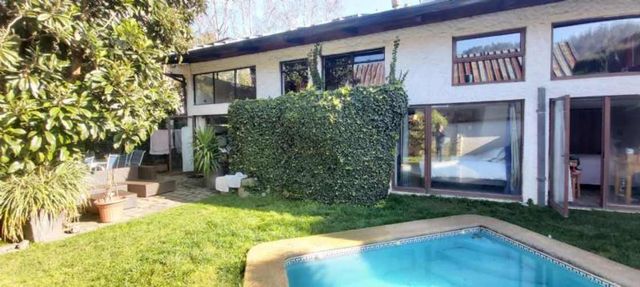 CASA 255 M2 TERRENO 453M2 SECTOR ESTADIO ESPAÑOL