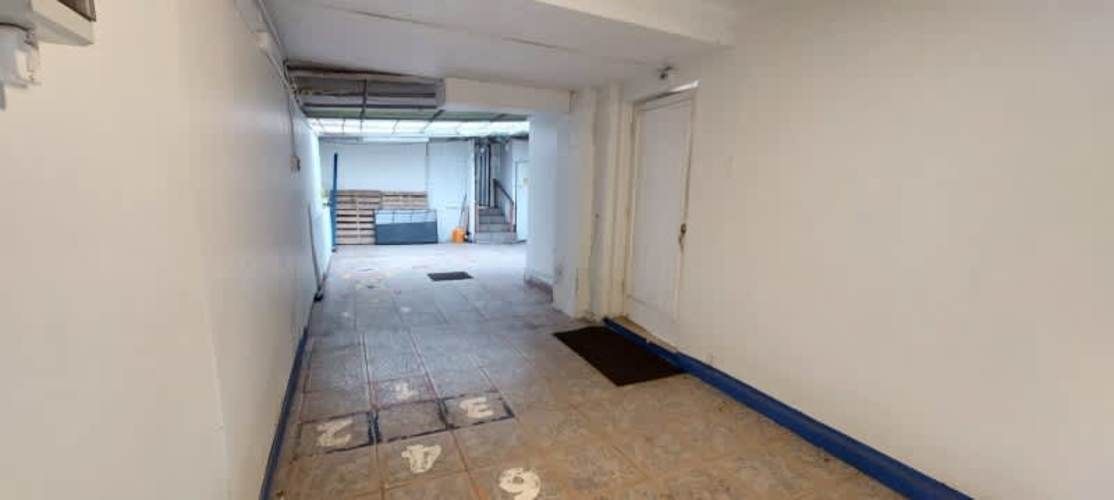 OFICINA 130M2 3P 2B 2E CALLE COCHRANE AL LLEGAR A SERRANO