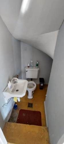 OFICINA 130M2 3P 2B 2E CALLE COCHRANE AL LLEGAR A SERRANO