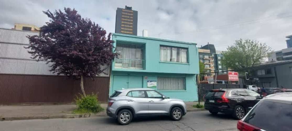 OFICINA 130M2 3P 2B 2E CALLE COCHRANE AL LLEGAR A SERRANO