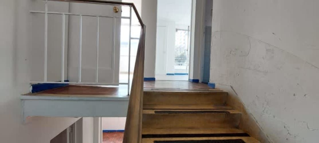 OFICINA 130M2 3P 2B 2E CALLE COCHRANE AL LLEGAR A SERRANO