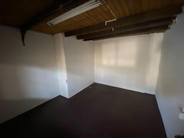 GALPÓN 210M2 CALLE CAMILO HENRÍQUEZ