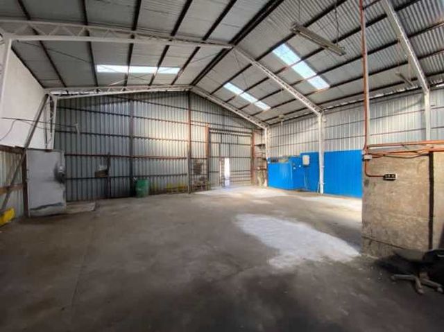 GALPÓN 210M2 CALLE CAMILO HENRÍQUEZ