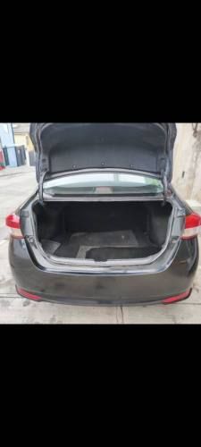 Se vende taxi colectivo