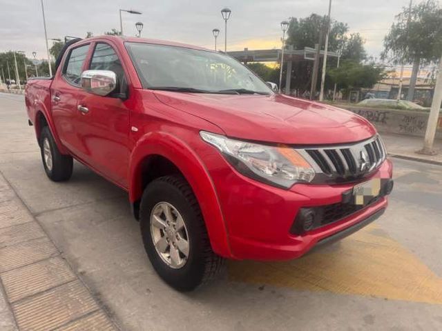 MITSUBISHI L200 4X4 DIESEL 2.4 AÑO 2018