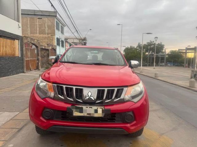 MITSUBISHI L200 4X4 DIESEL 2.4 AÑO 2018