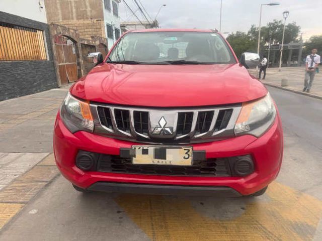 MITSUBISHI L200 4X4 DIESEL 2.4 AÑO 2018