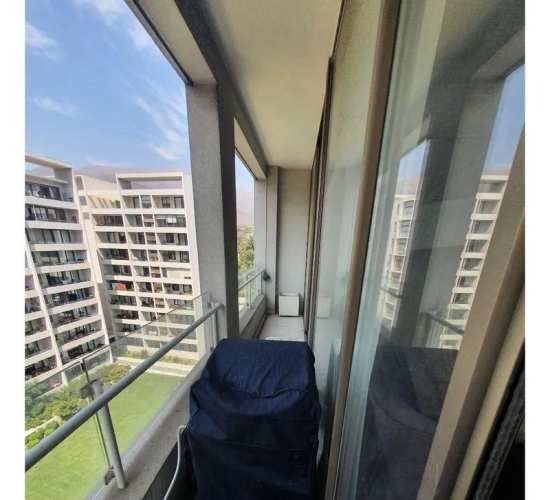 Departamento en arriendo c/ estacionamiento en Mall Sport