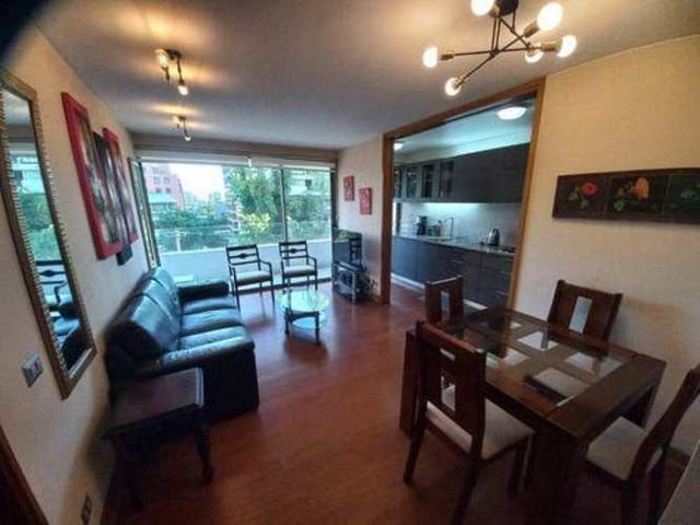 Departamento en arriendo c/ estacionamiento en Barrio El Golf
