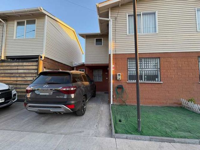 OPORTUNIDAD CASA LOS PARQUES