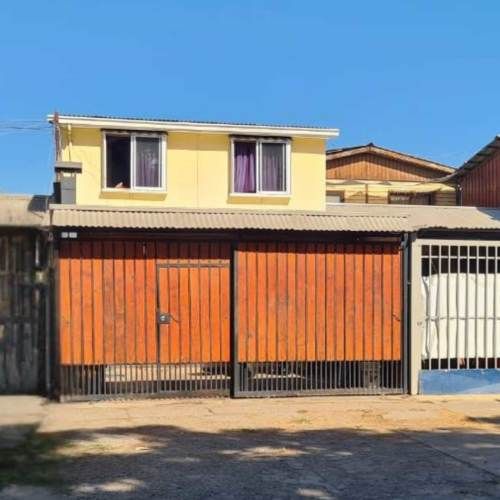 Casa con Excelente Conectividad (129847)