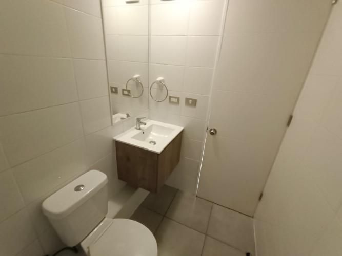 SE ARRIENDA DEPTO. DE 2D1B CON ESTACIONAMIENTO EN LA CISTERNA